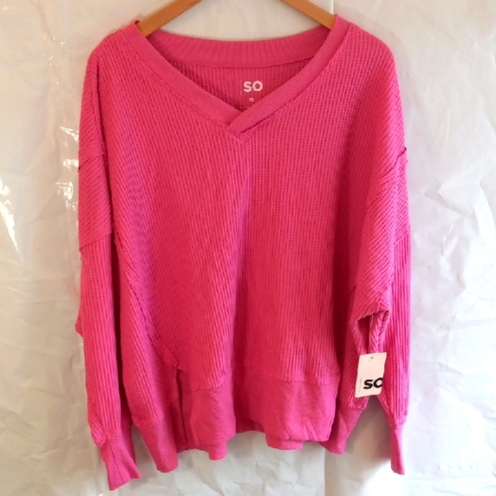 NWT XS Women's Vibrant Pink Oversized Waffle V-Neck Sweater By SO